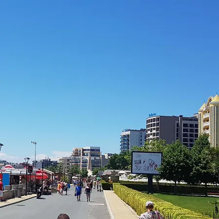 Private In The Best - Seaview Apartament